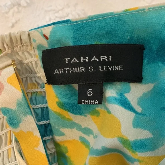 TAHARI FLORAL DRESS WITH REMOVABLE STRAPS - Picture 8 of 11